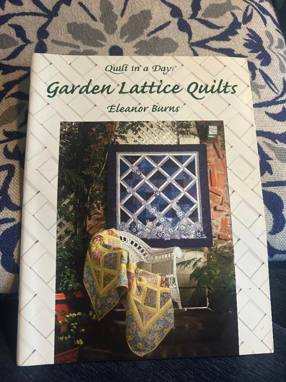 Garden lattice quilts